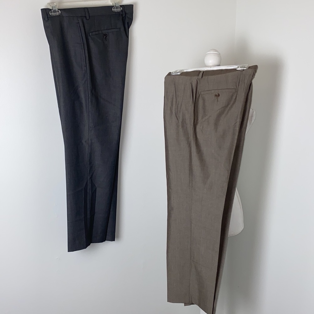 Mens Lauren by Ralph Lauren 2 pair Grey Taupe Slacks Pants bundle 34W x 30L